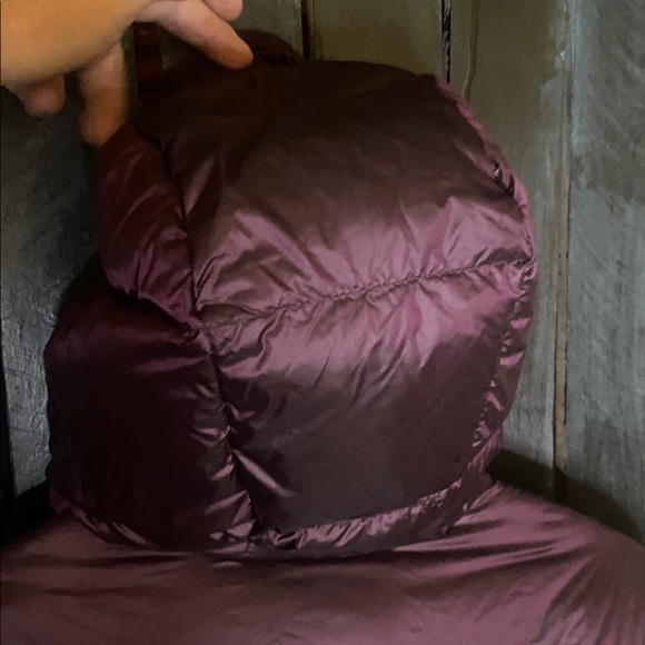 Eddie Bauer EB550 Purple down puffer parka Jacket size large full zip - Picture 5 of 7